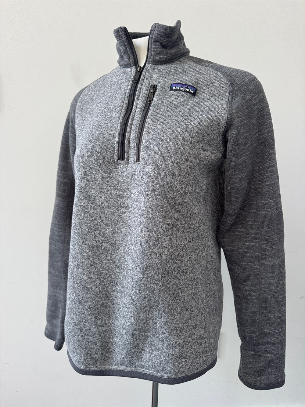 Patagonia Men’s Heather Gray & Dark Gray Half-Zip Fleece Pullover
